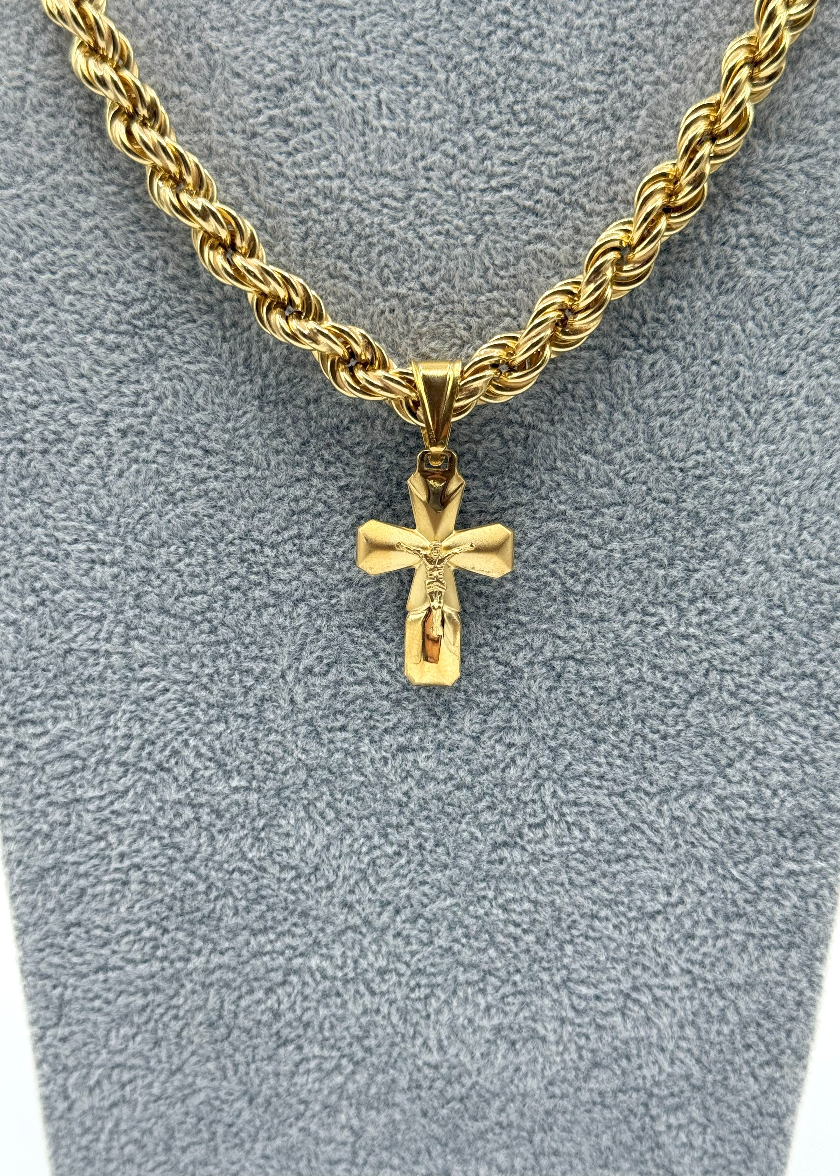 Collana Funetta 8mm Con Ciondolo Crocifisso Argento 925