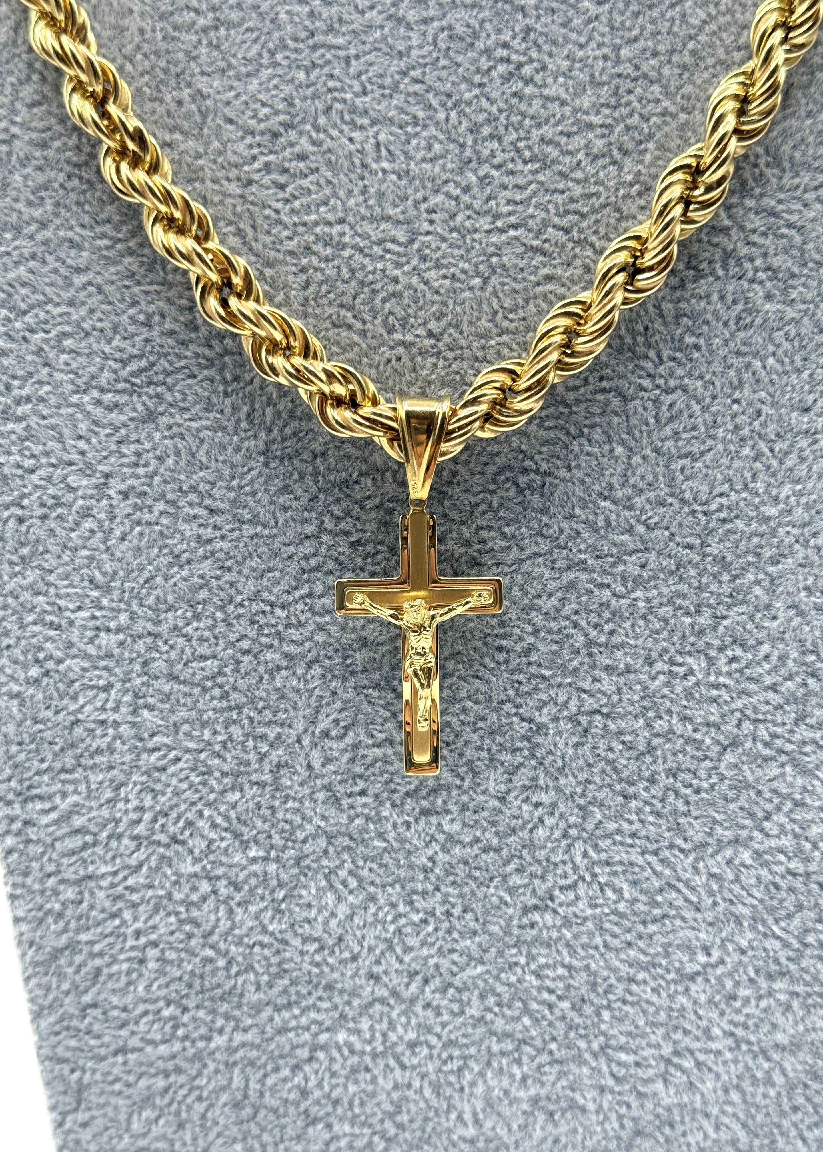 Collana Funetta 8mm Con Ciondolo Crocifisso Argento 925