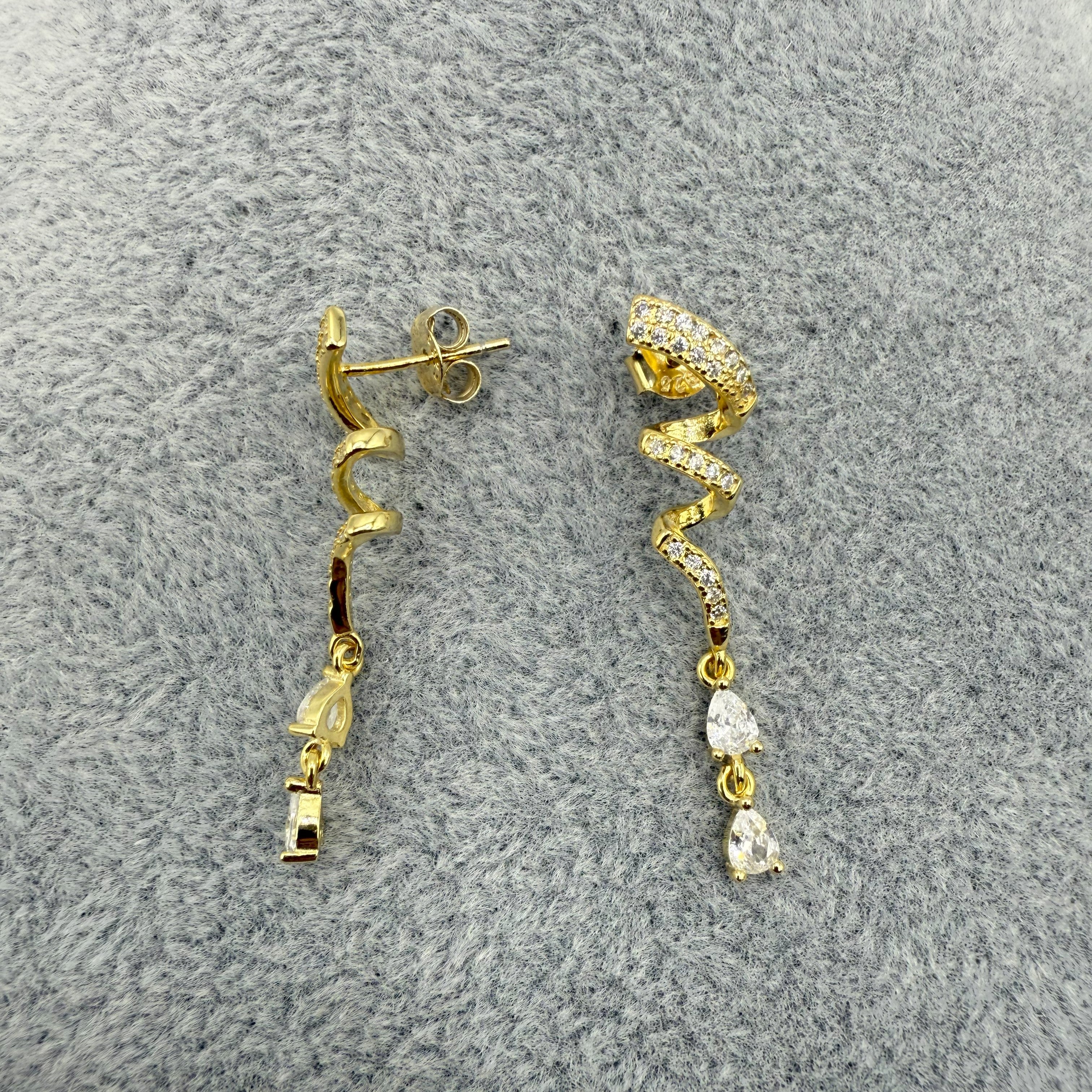 Orecchini in Argento925 Dorati Fantasia a Spirale Con Zirconi Art.0120/21