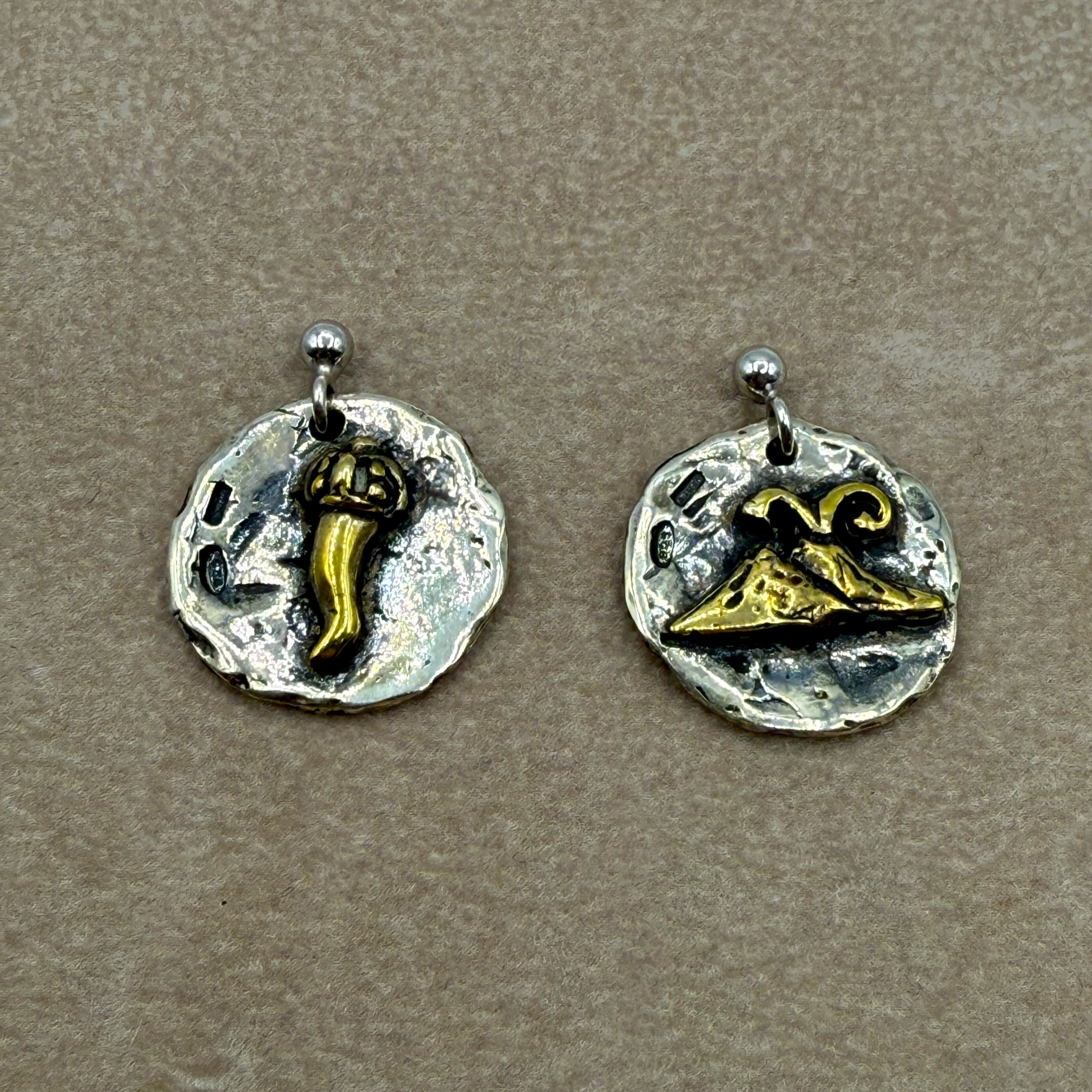 Orecchini Argento 925 Vesuvio e Cornetto 072