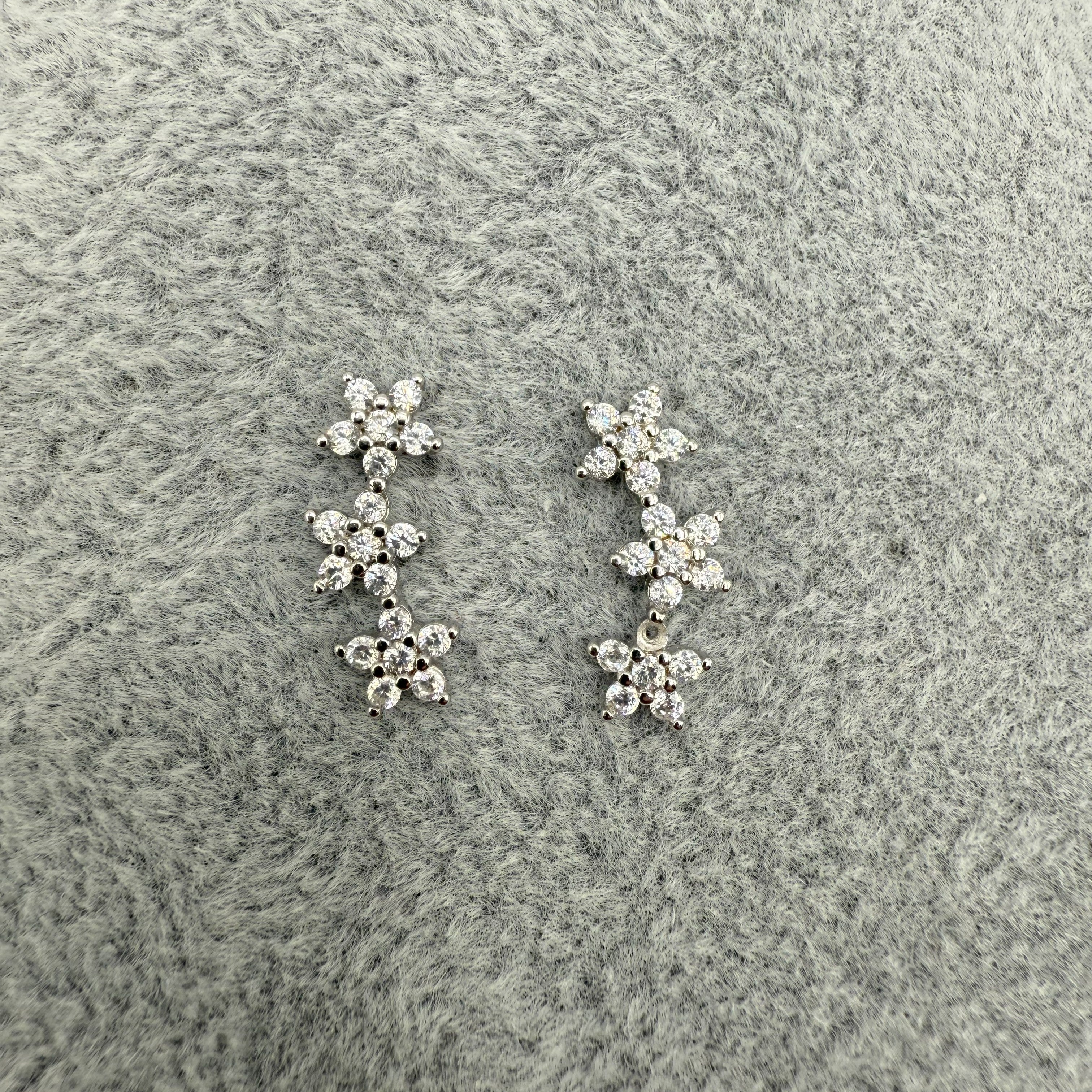 Orecchini in Argento925 Pendenti Con Fiorellini Zirconati Art.034/74