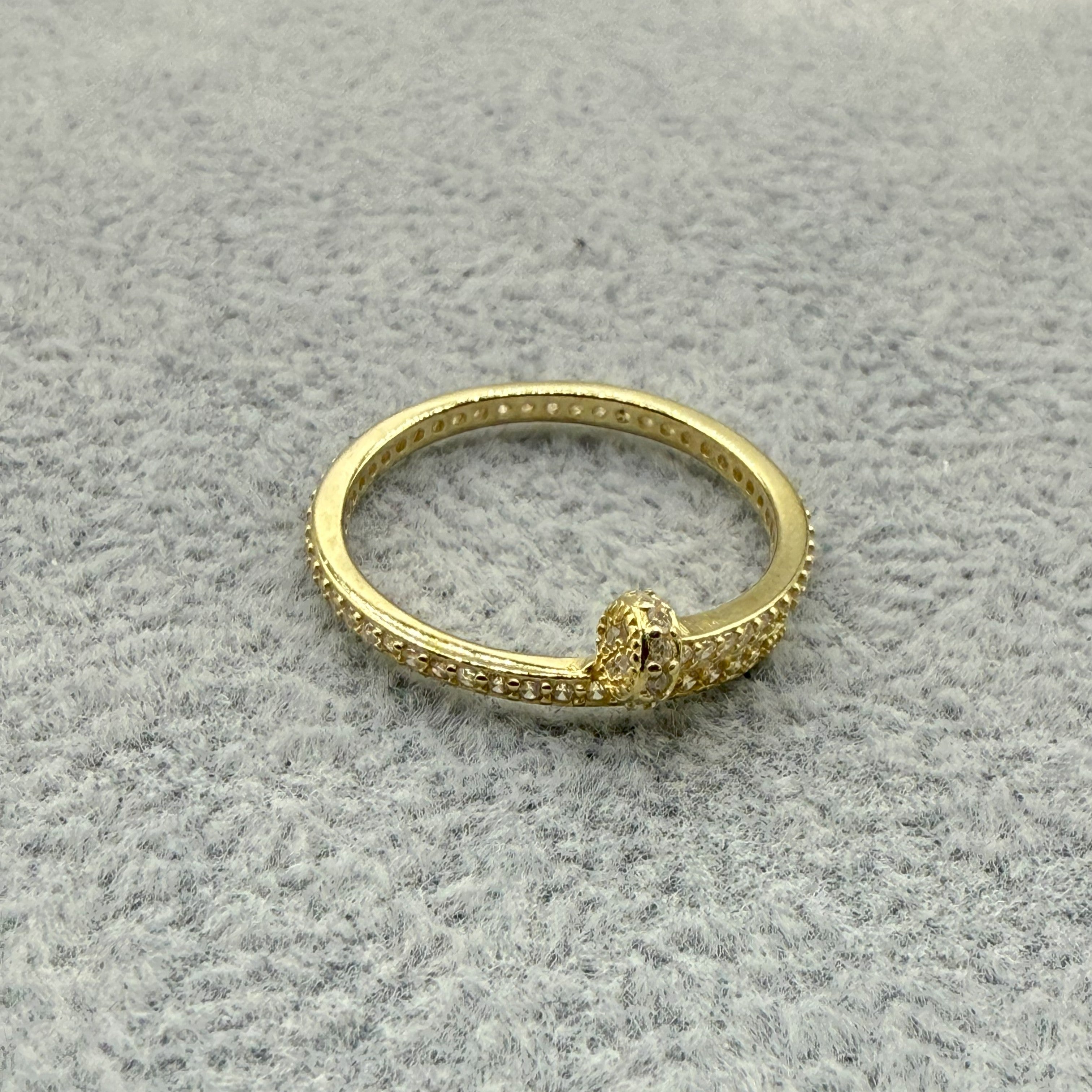 Anello Argento925 Dorato Circondato da Zirconi Art. A92/31e