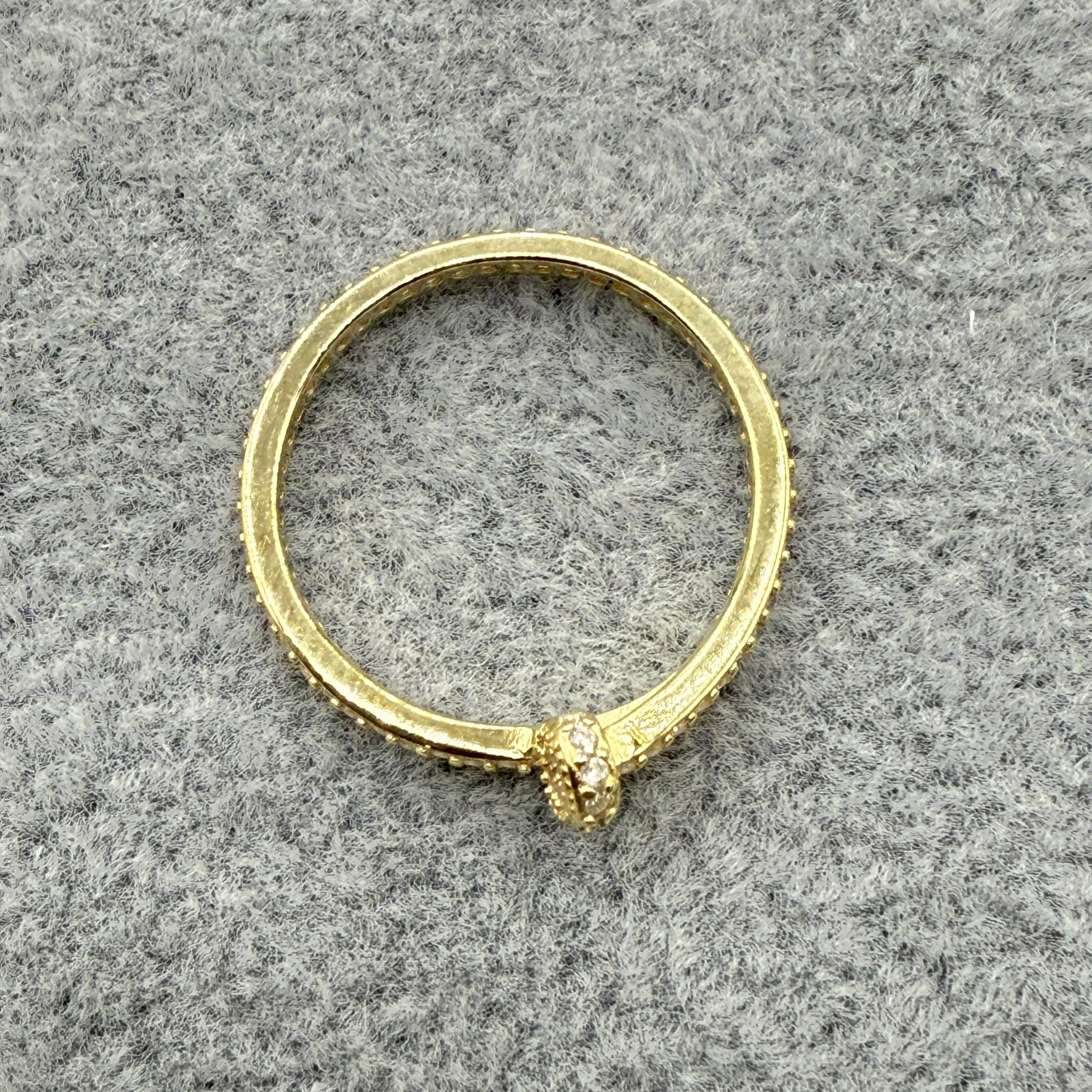 Anello Argento925 Dorato Circondato da Zirconi Art. A92/31e