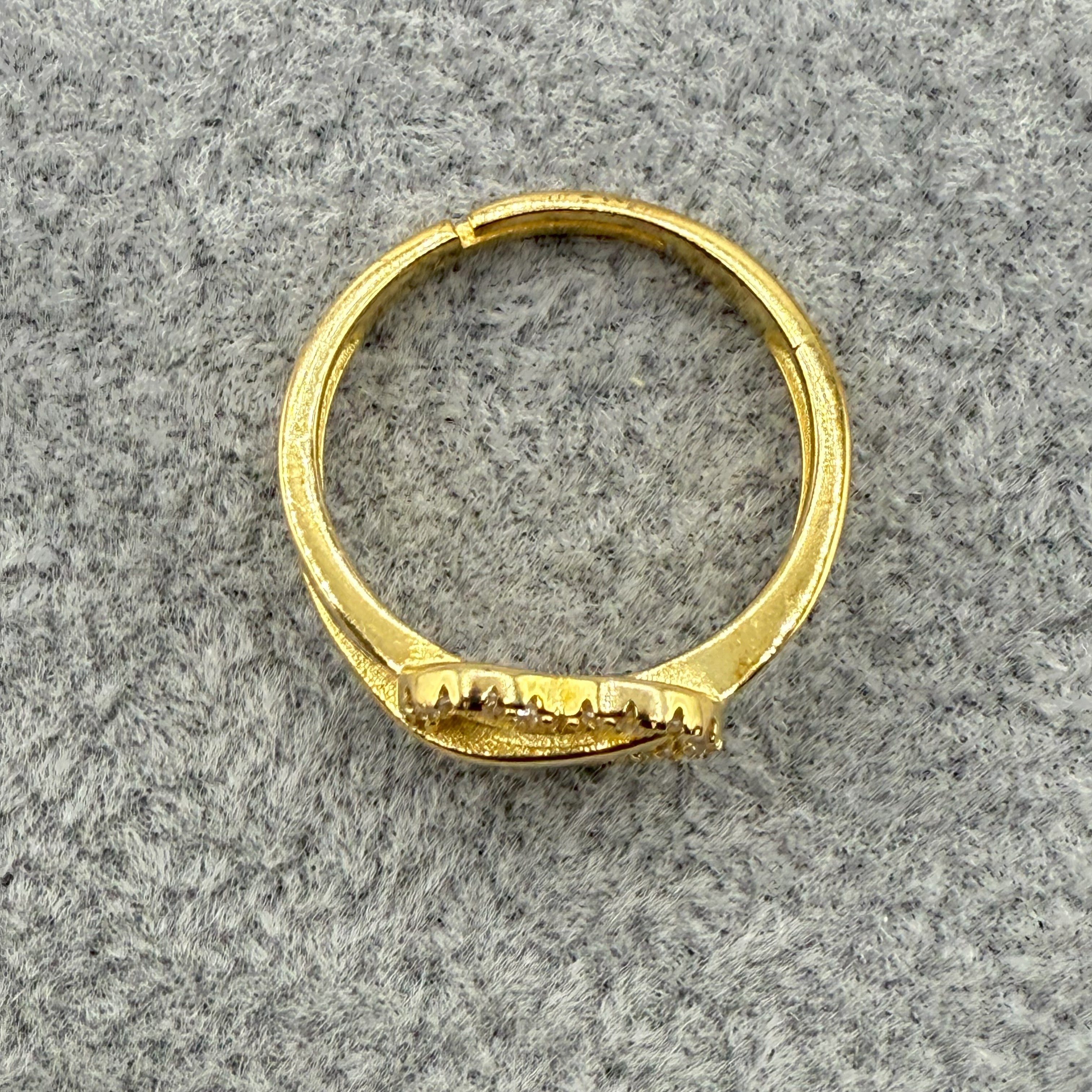 Anello Argento925 Dorato Con Cuore Centrale Con Zirconi Art. 7472