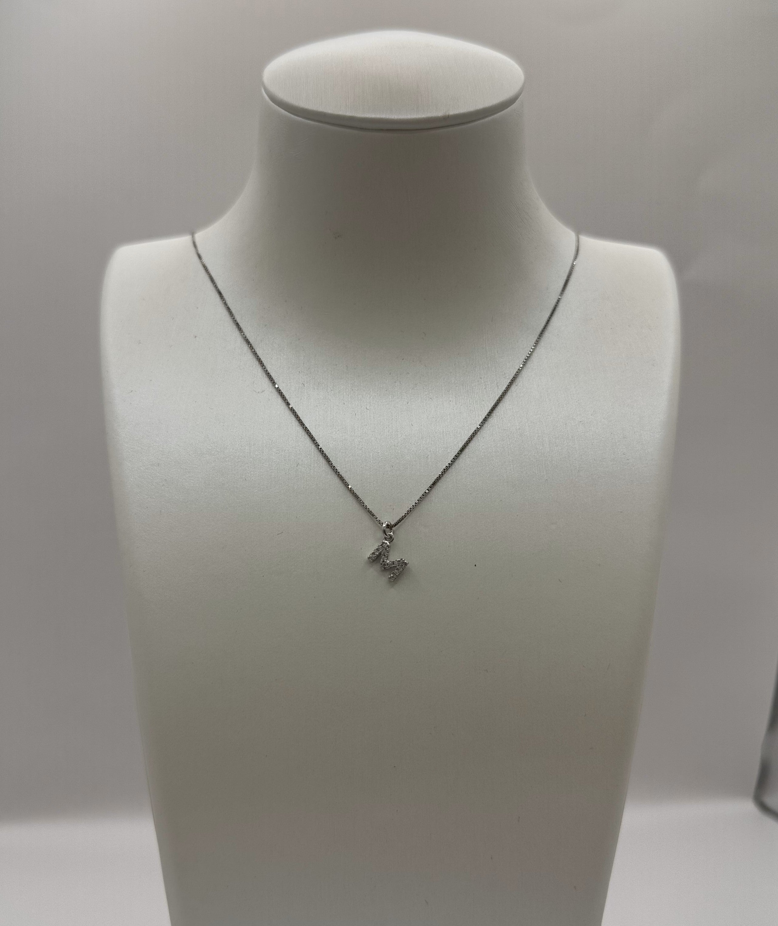 Collana Con Lettera M Zirconata In Argento 925