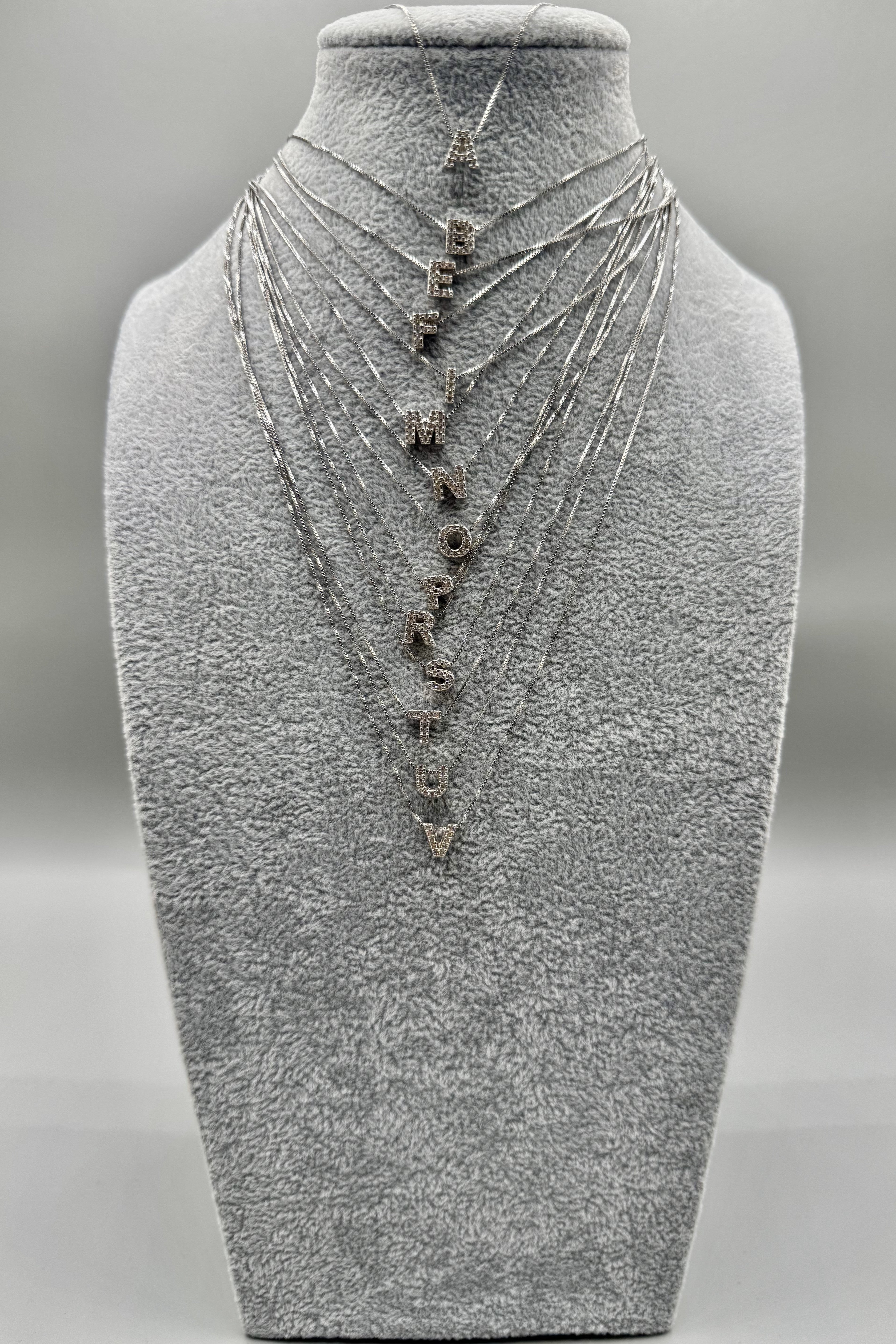 Collana Con Varie Lettere Zirconate In Argento 925