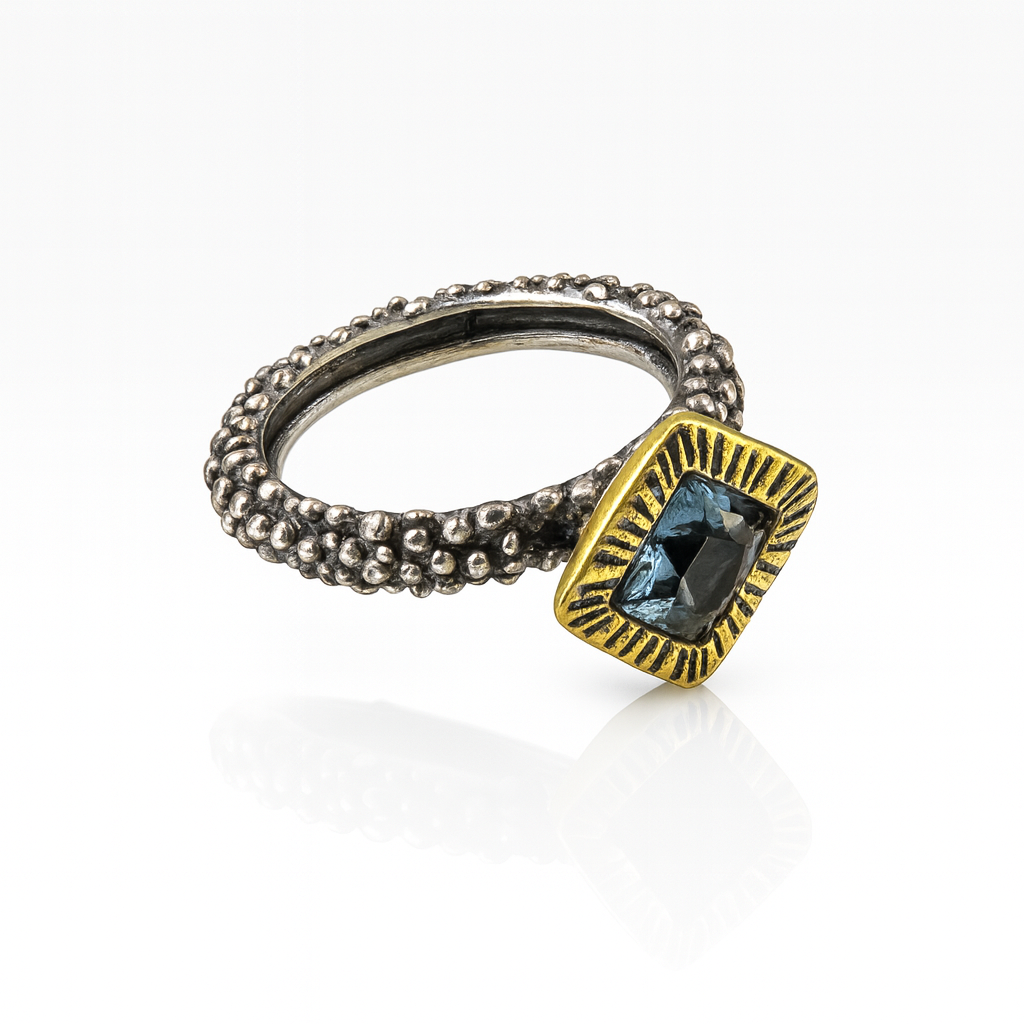 Anello In Argento 925 Con Pietra Centrale A150